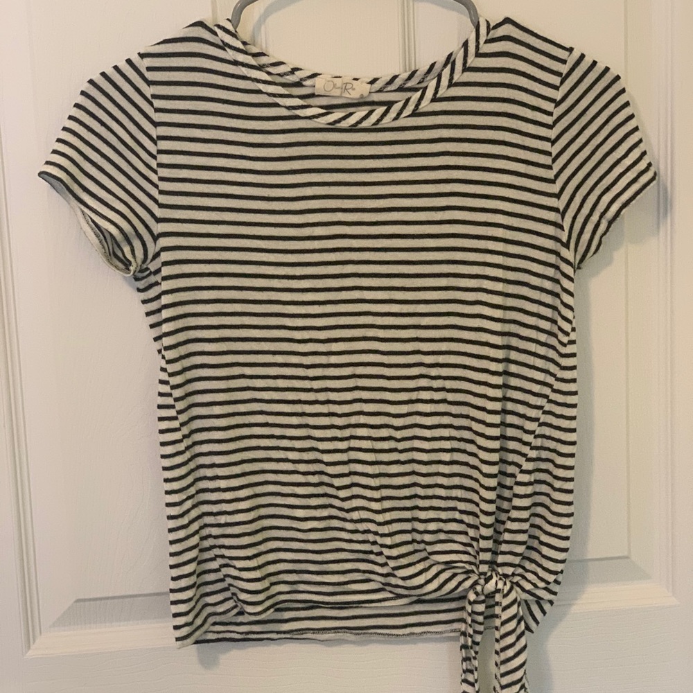 Black and white striped tee